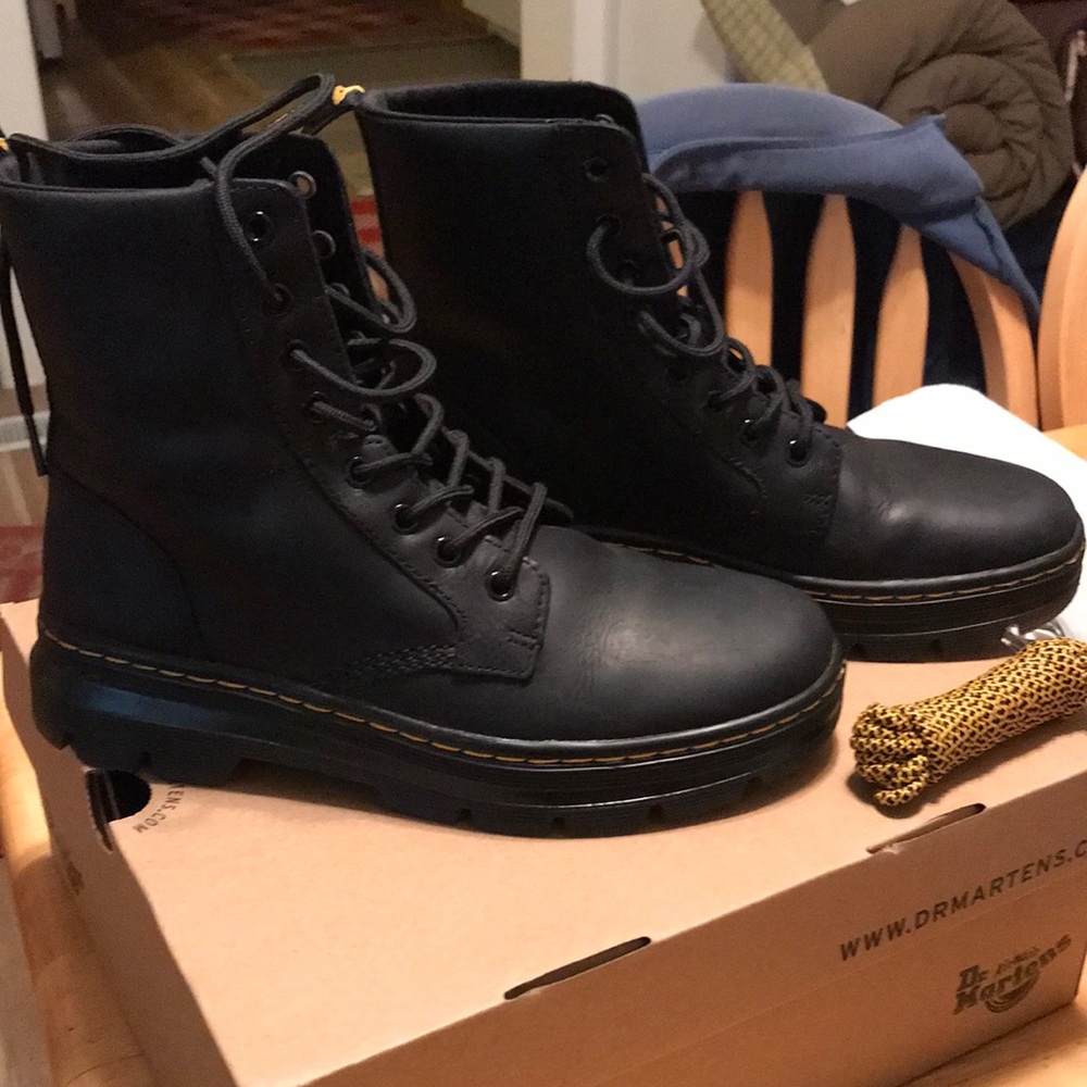 Dr. Martens Wyoming Airwalk Boots